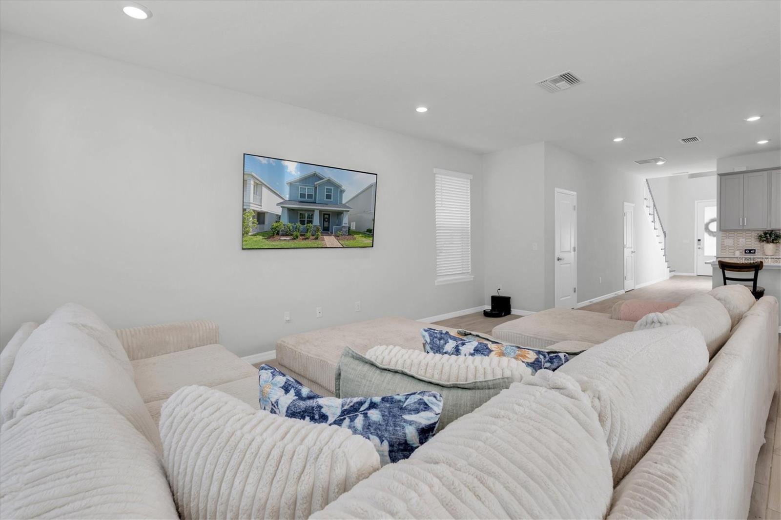 Image 8 of 63 For 13639 Rangeland Boulevard