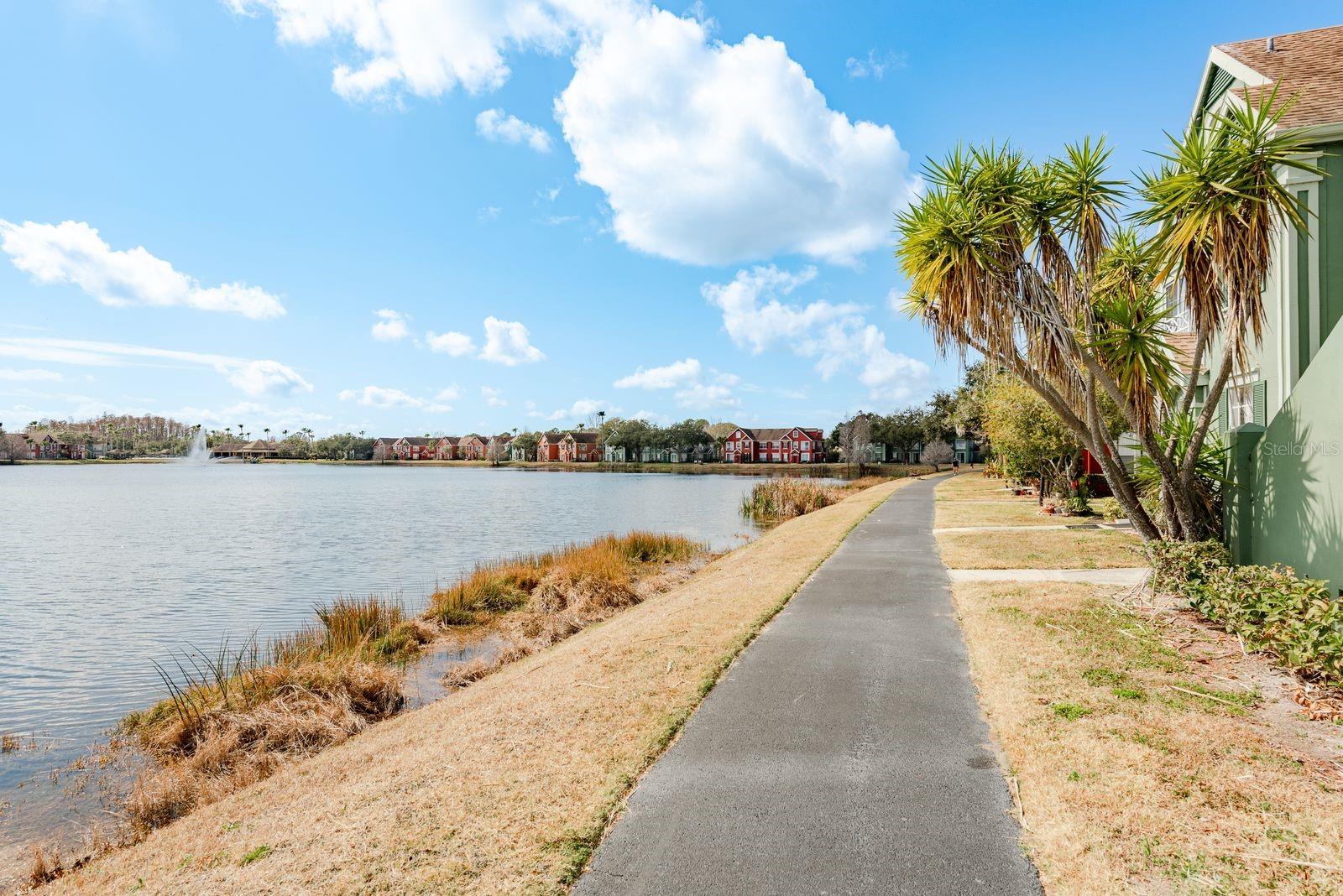 Image 24 of 41 For 9170 Lake Chase Island Way 9170