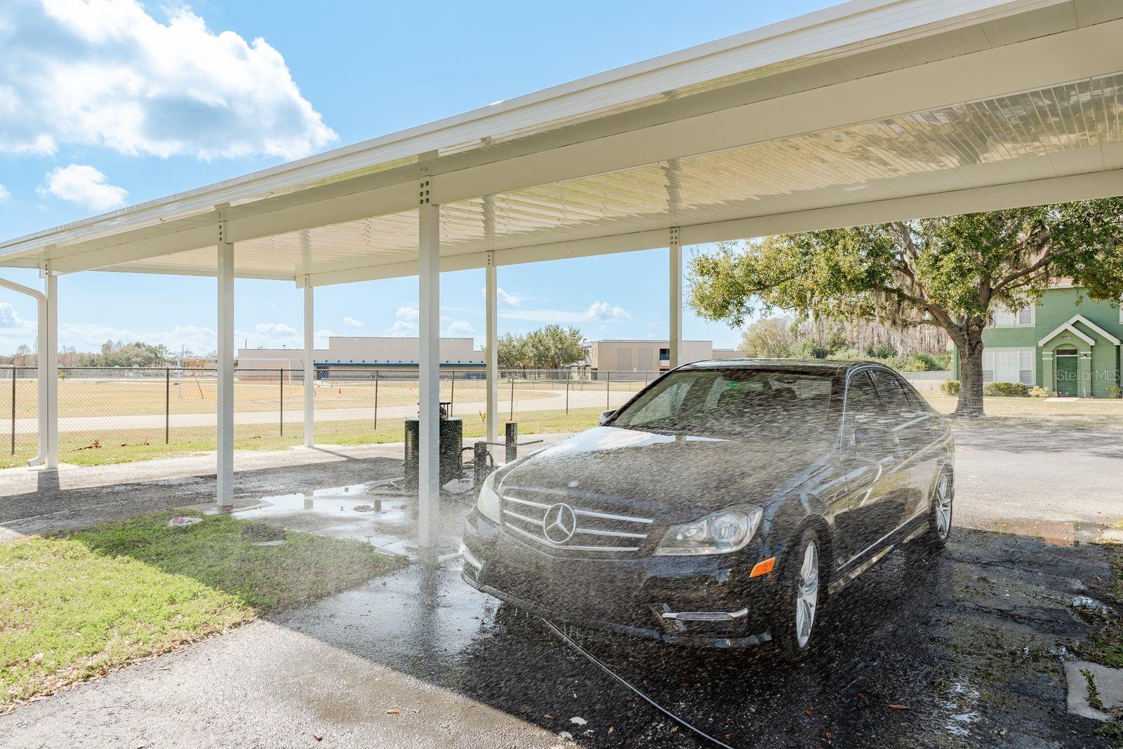 Image 31 of 41 For 9170 Lake Chase Island Way 9170