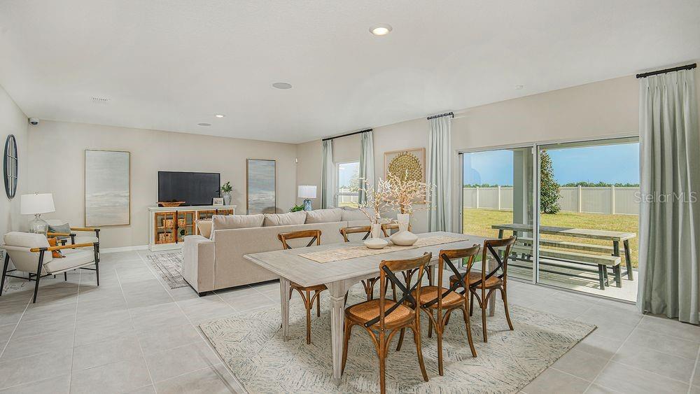 Image 10 of 33 For 2100 Babbling Brook Boulevard