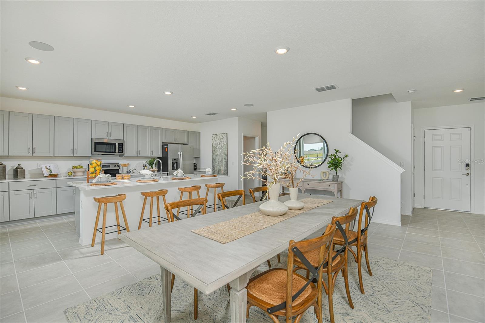 Image 7 of 33 For 2100 Babbling Brook Boulevard