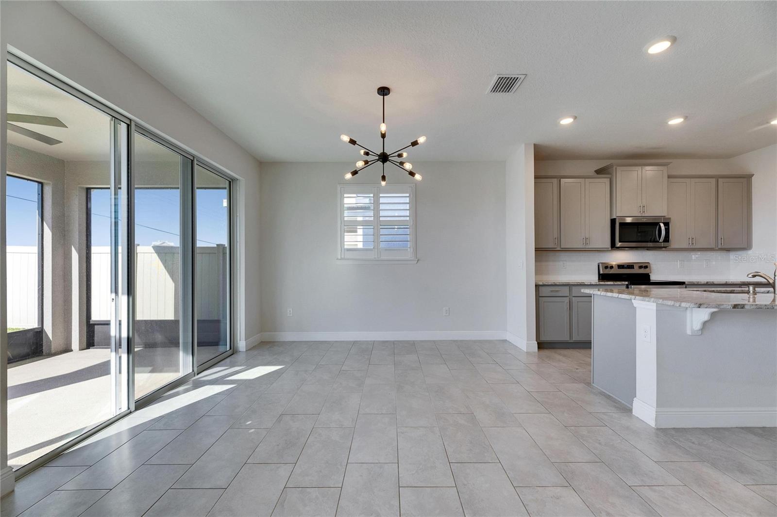 Image 11 of 38 For 182 Mangrove Manor Drive