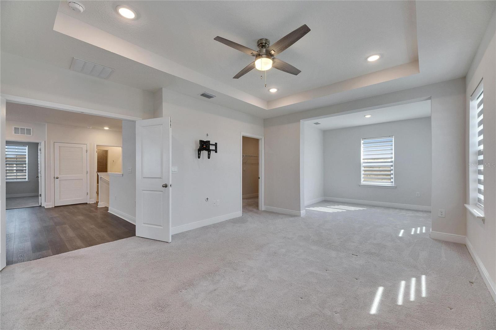 Image 25 of 38 For 182 Mangrove Manor Drive