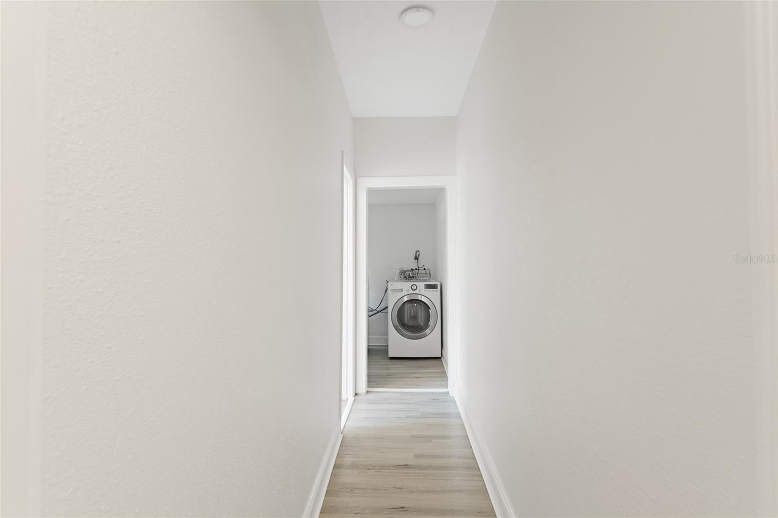 Image 11 of 34 For 6920 Central Avenue