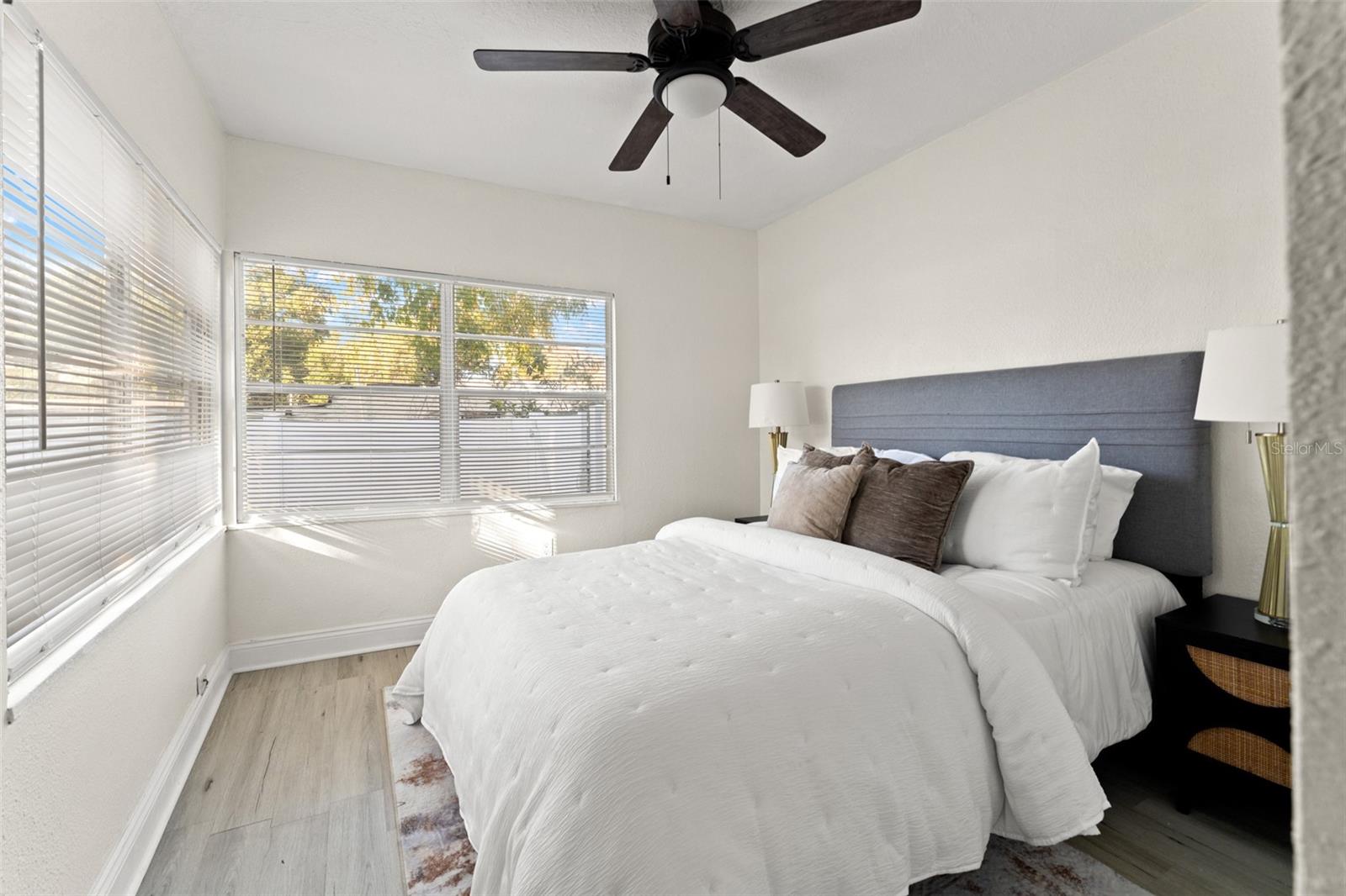 Image 26 of 34 For 6920 Central Avenue