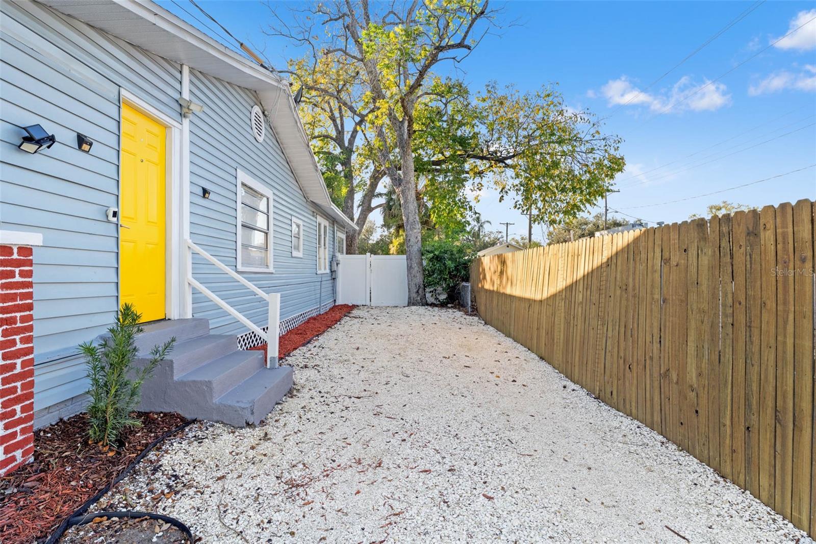 Image 34 of 34 For 6920 Central Avenue