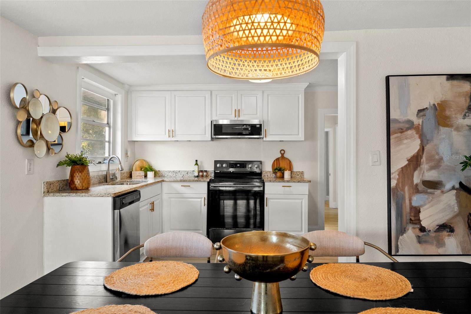 Image 6 of 34 For 6920 Central Avenue