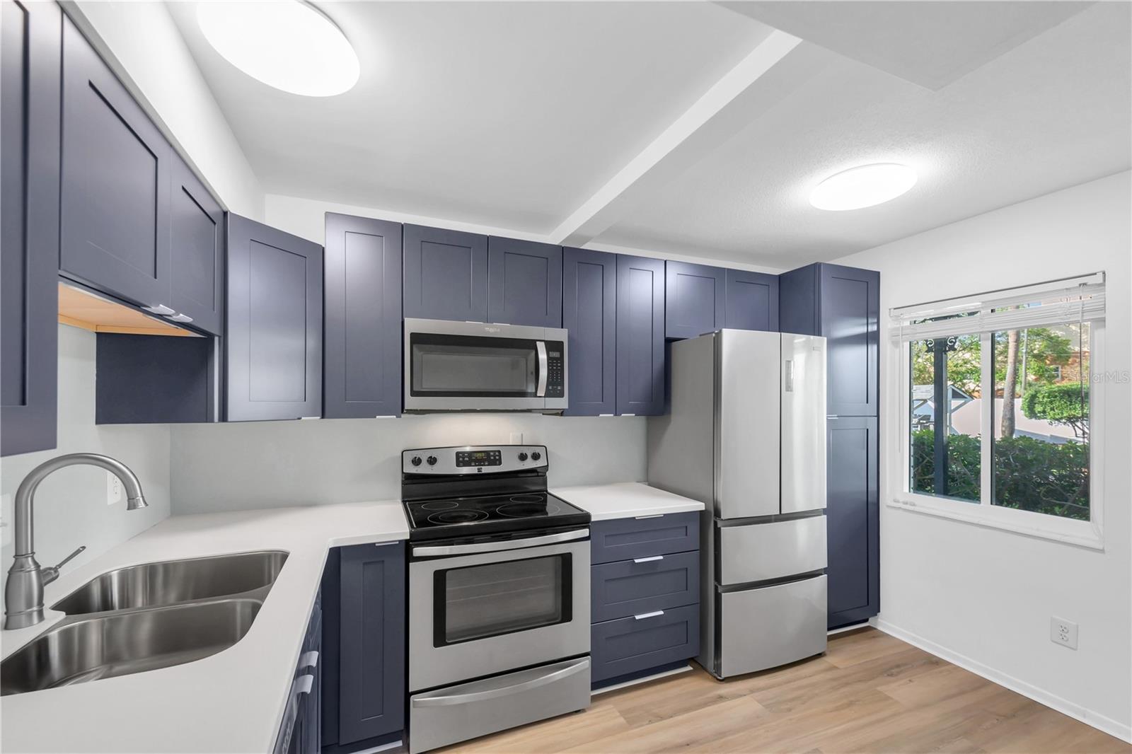 Image 11 of 24 For 6266 1st Avenue S 5