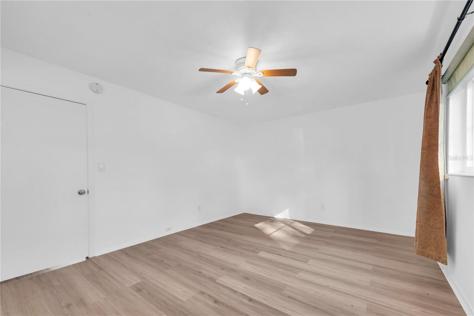 Image 15 of 24 For 6266 1st Avenue S 5