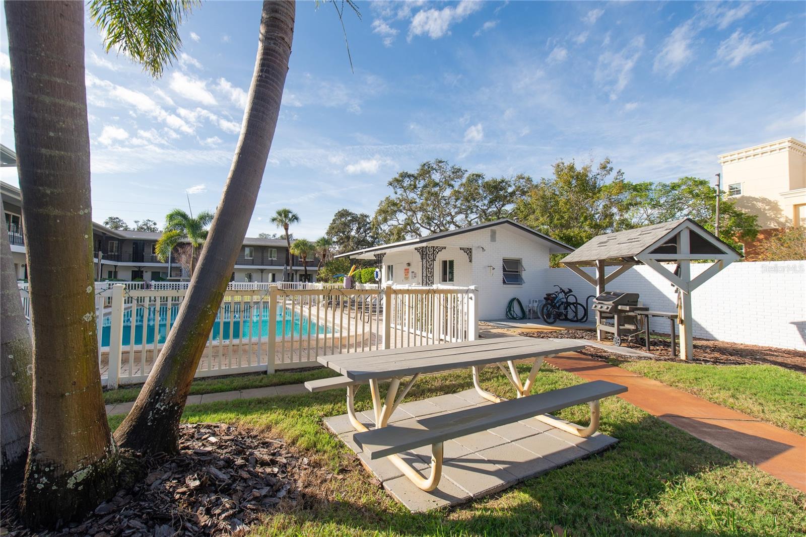 Image 21 of 24 For 6266 1st Avenue S 5