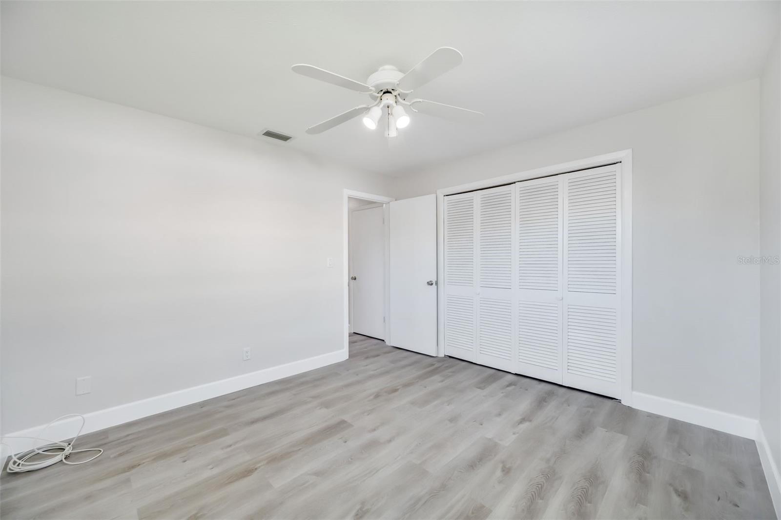 Image 14 of 23 For 11211 60th Ave N