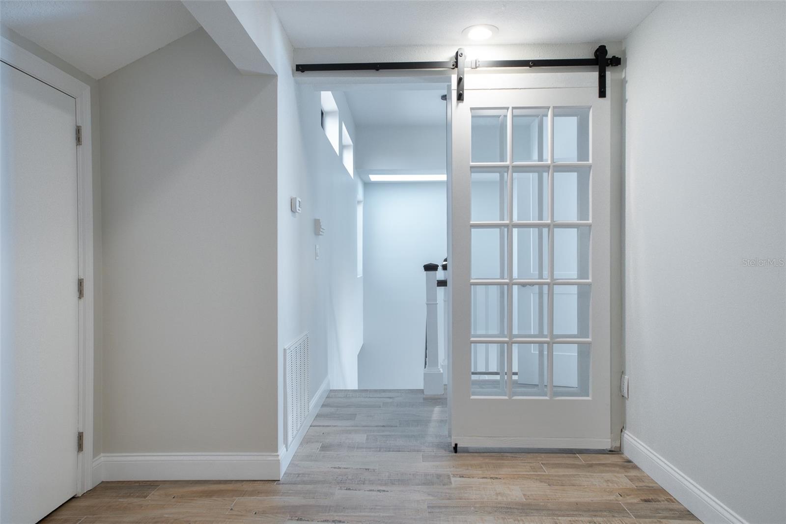 Image 22 of 40 For 557 Pinellas Bayway S 313