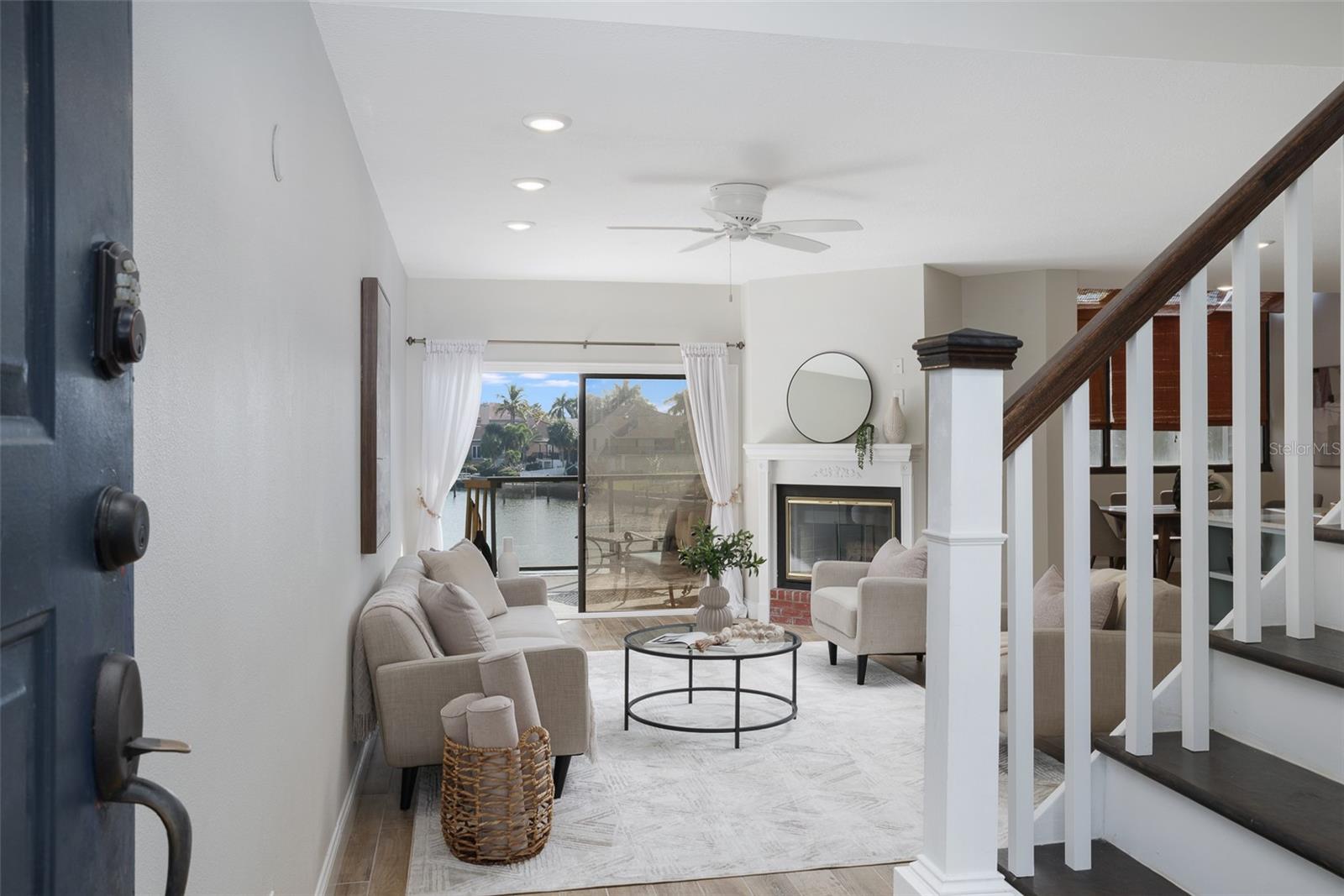 Image 3 of 40 For 557 Pinellas Bayway S 313