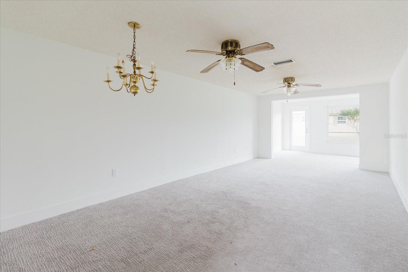 Image 6 of 32 For 4235 Stratford Drive Na