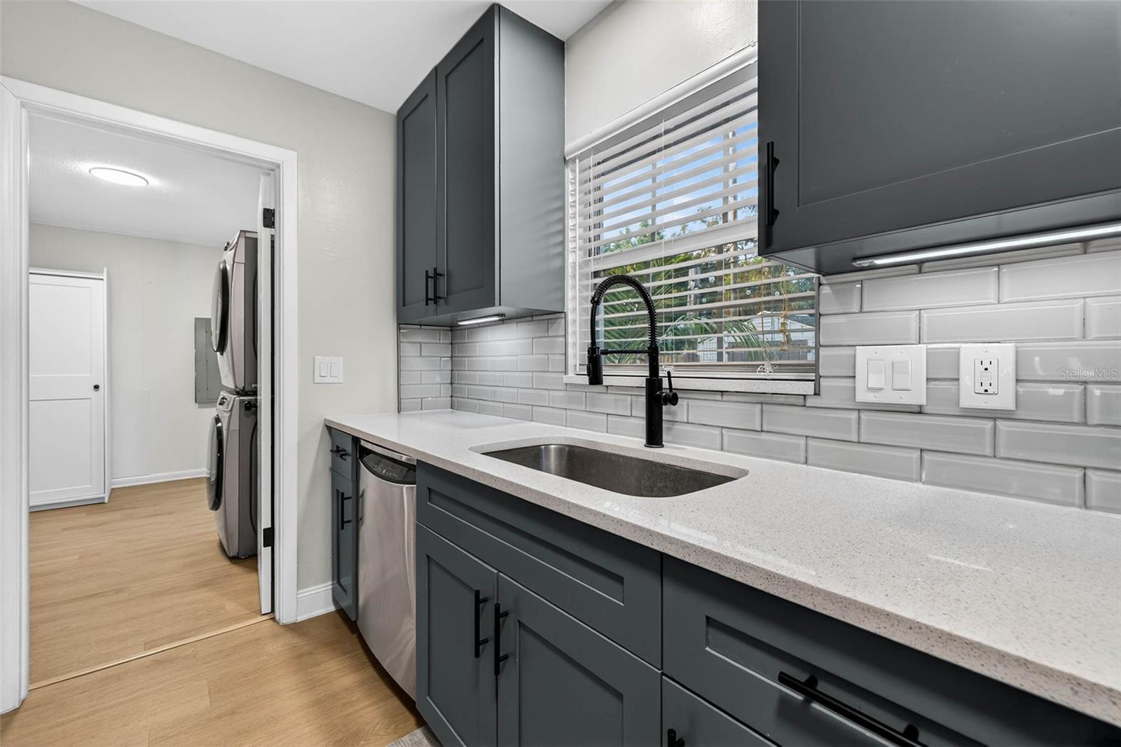 Image 13 of 39 For 1489 77th Avenue N