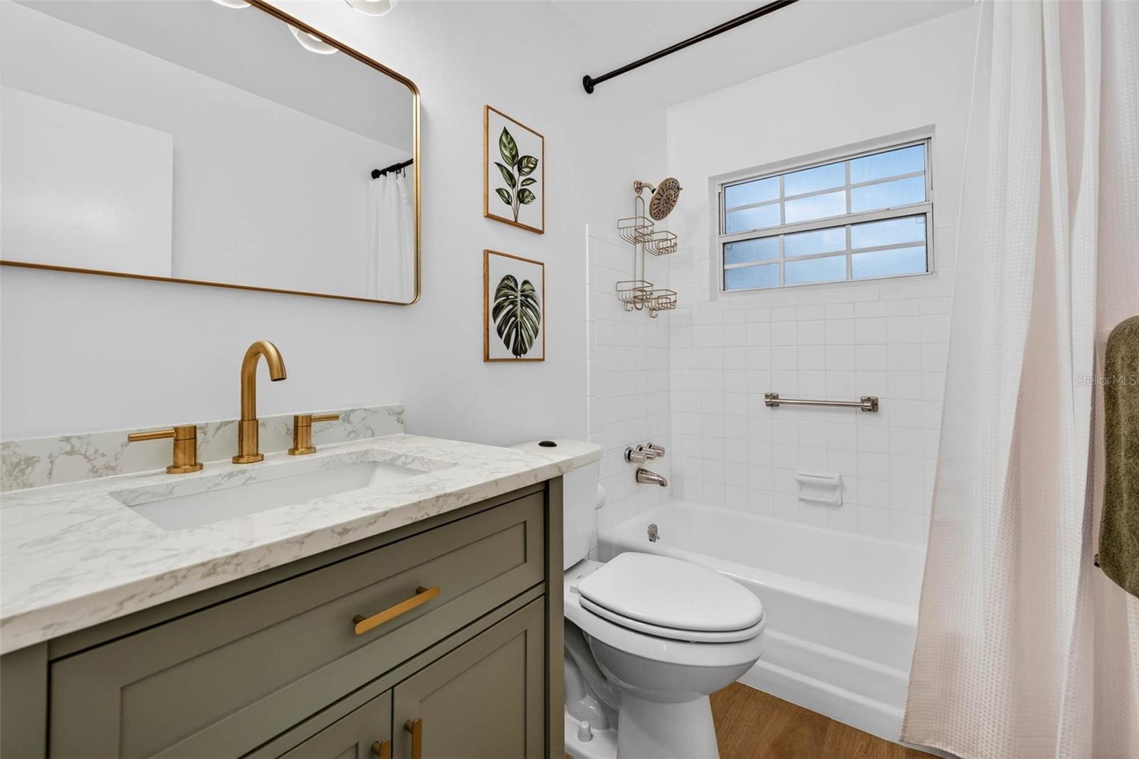 Image 20 of 39 For 1489 77th Avenue N