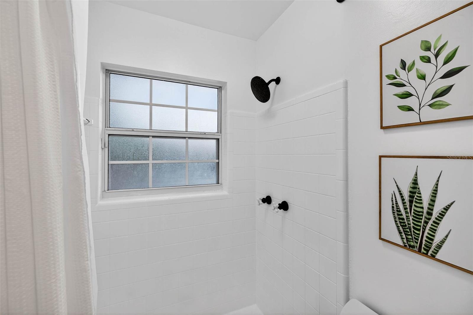 Image 23 of 39 For 1489 77th Avenue N