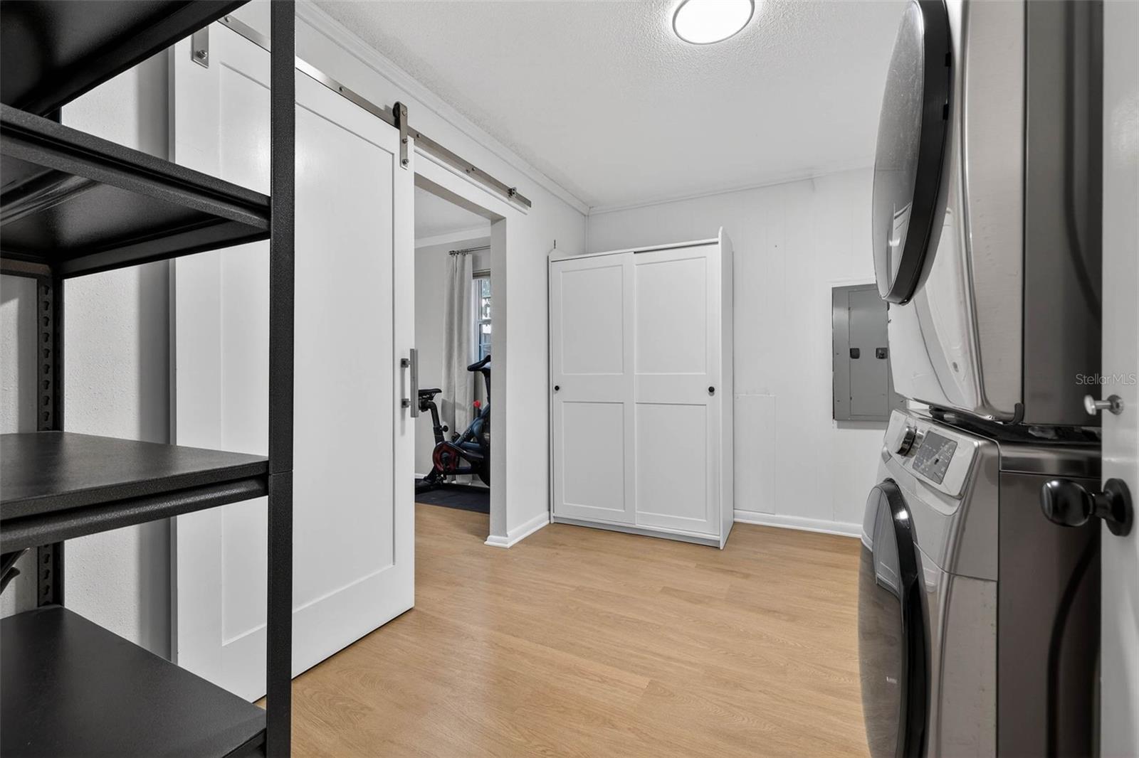 Image 26 of 39 For 1489 77th Avenue N