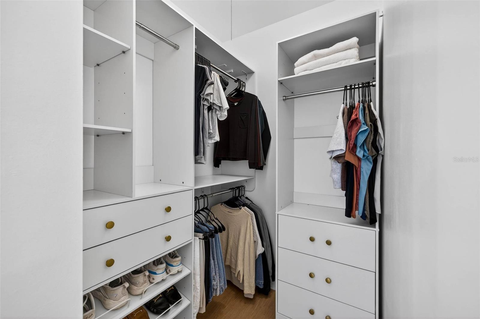 Image 27 of 39 For 1489 77th Avenue N