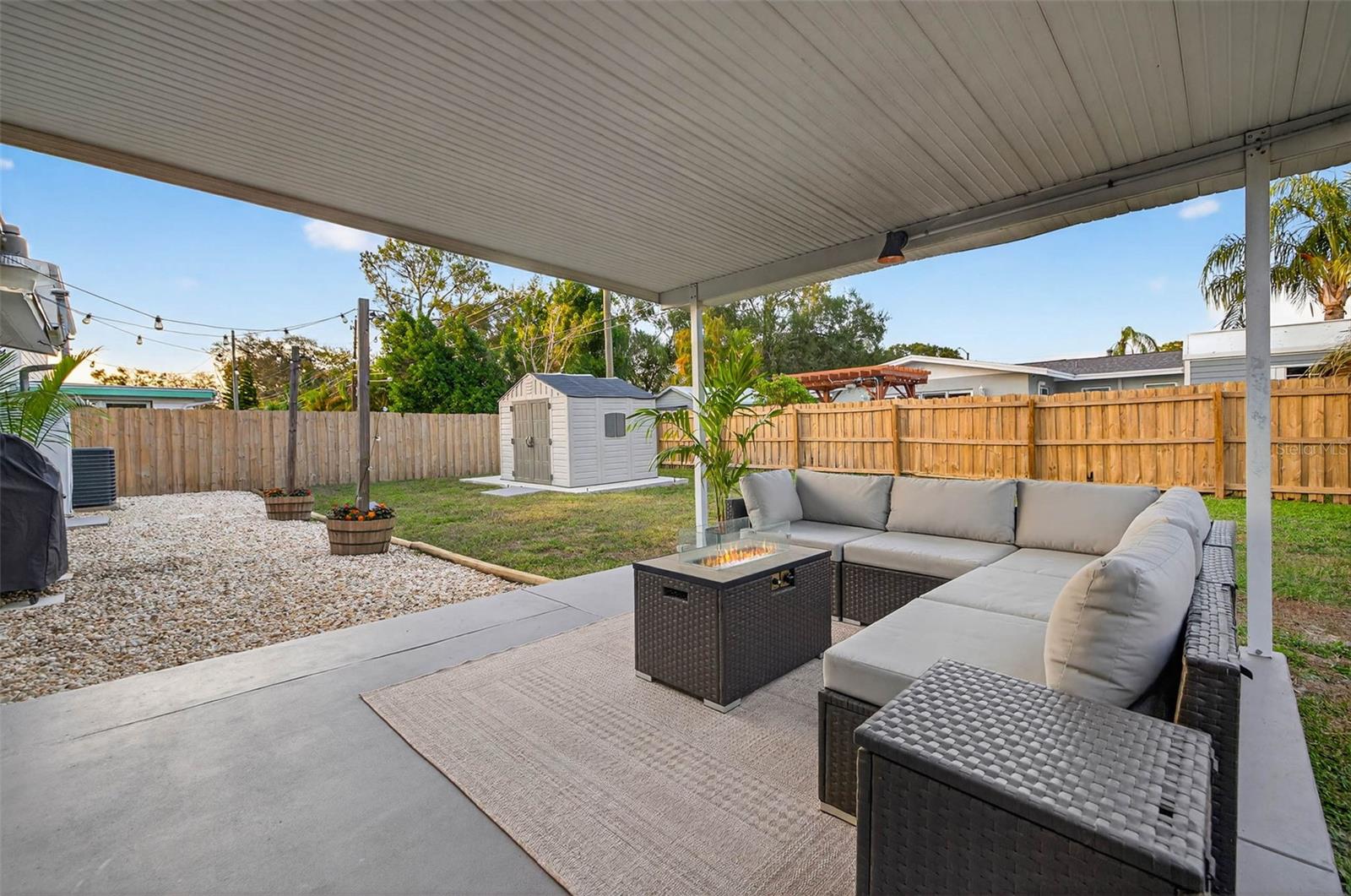 Image 29 of 39 For 1489 77th Avenue N