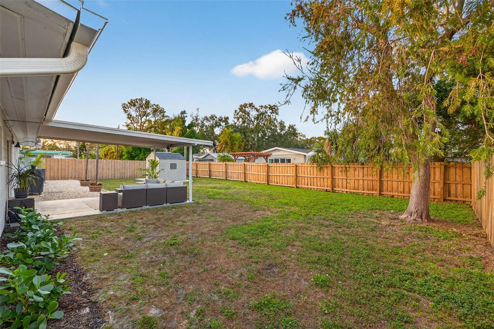 Image 32 of 39 For 1489 77th Avenue N