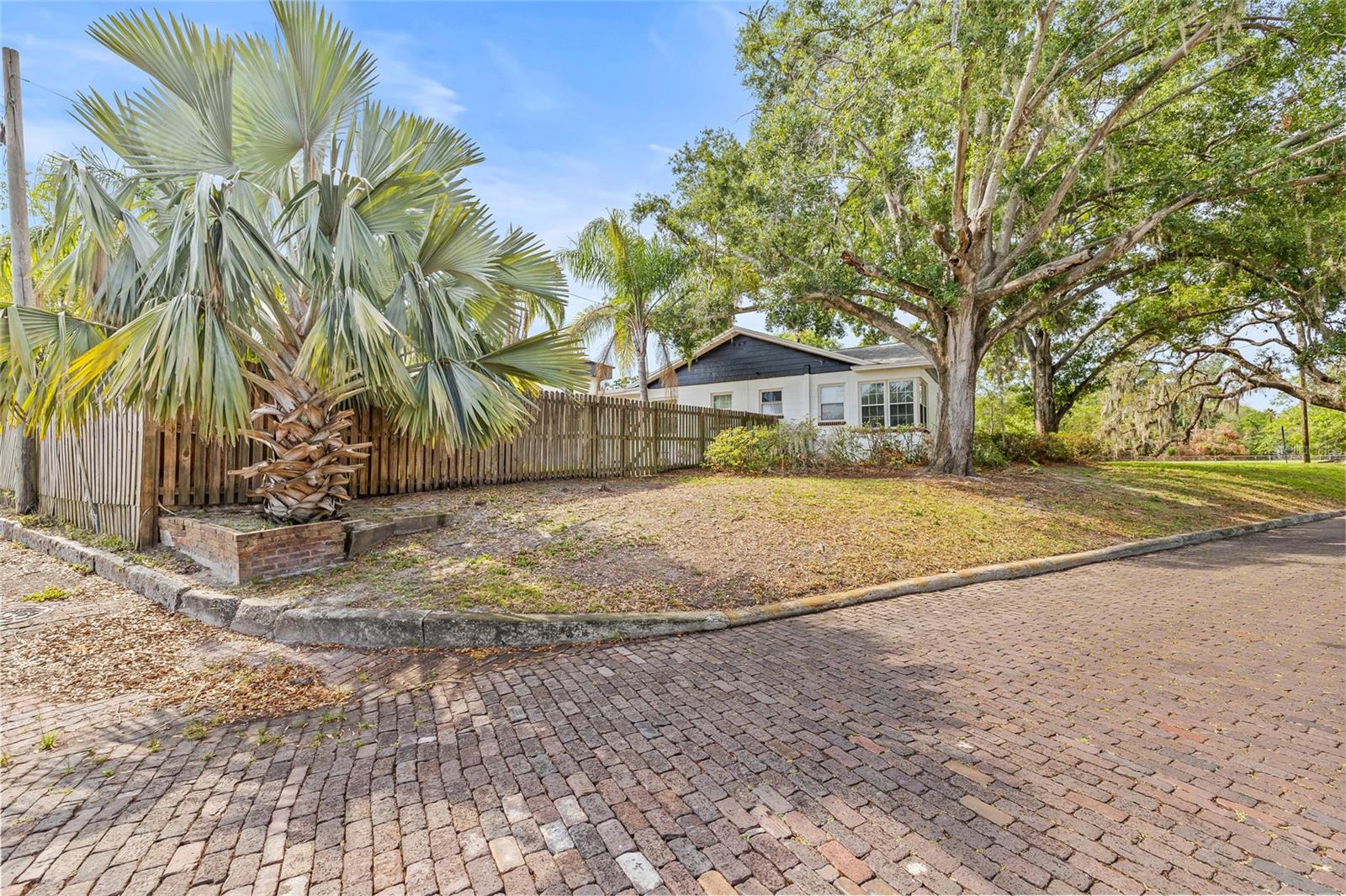 Image 34 of 46 For 1023 Ohio Avenue