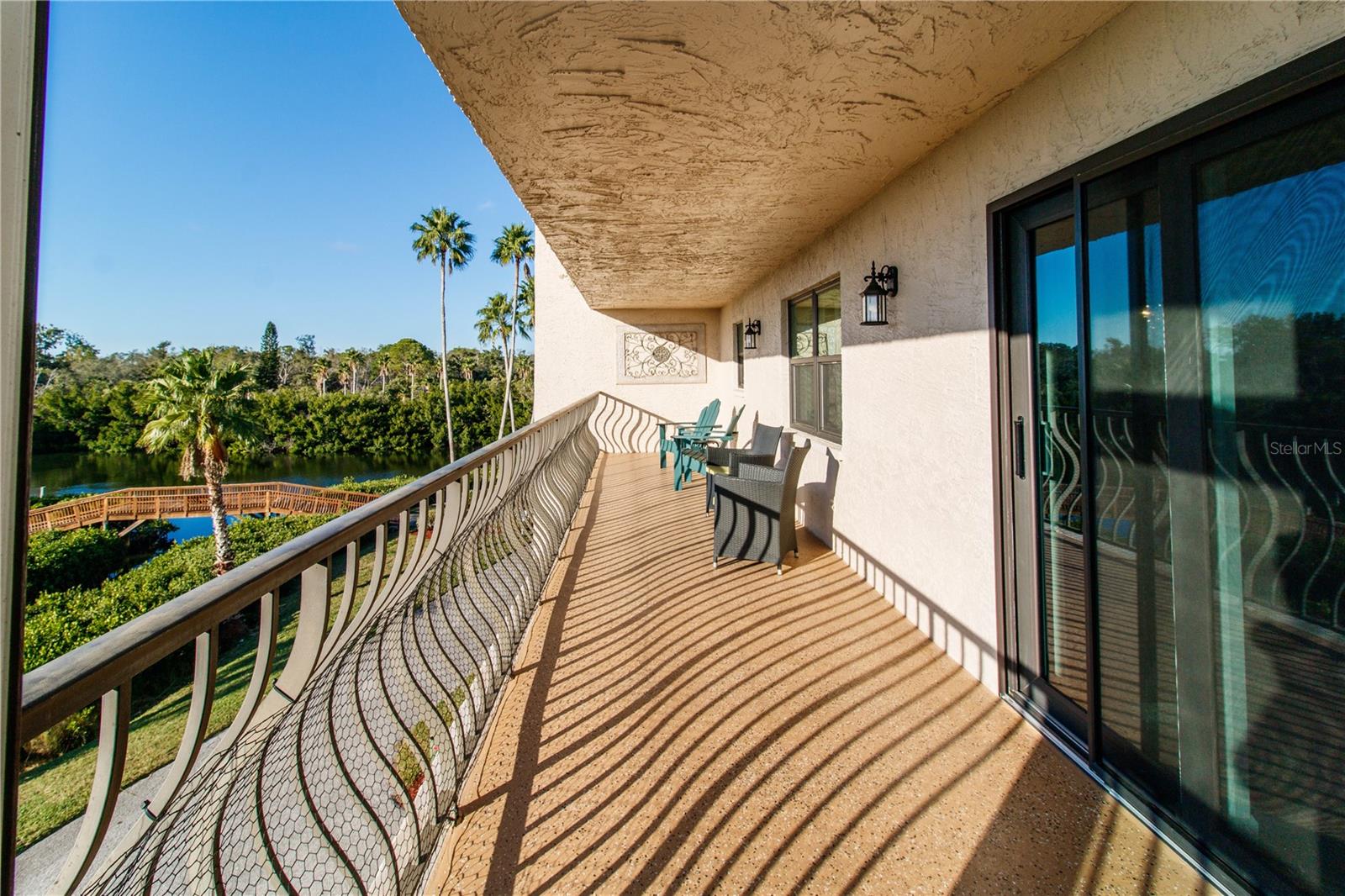 Image 19 of 54 For 504 Florida Avenue 221