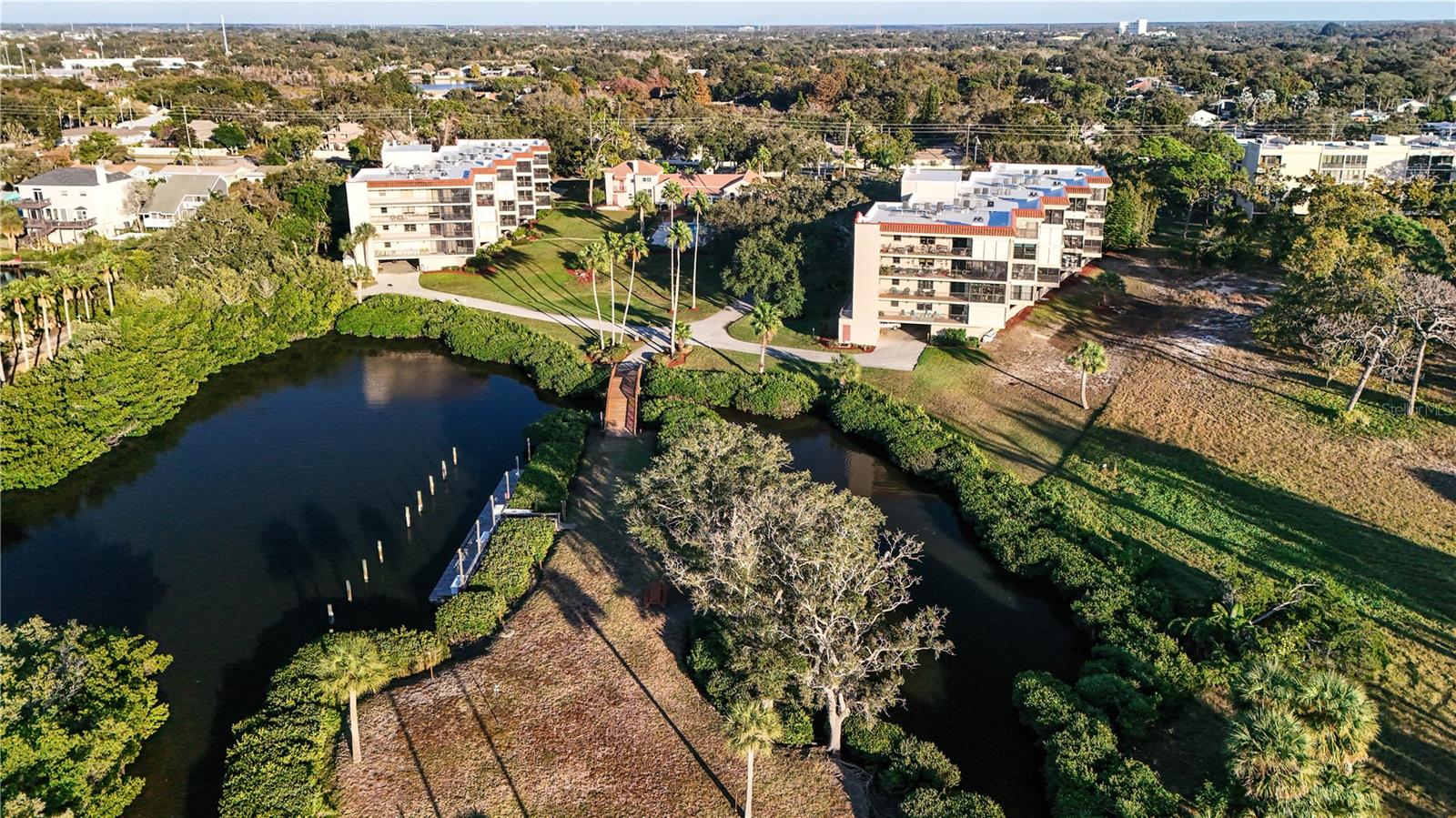 Image 23 of 54 For 504 Florida Avenue 221