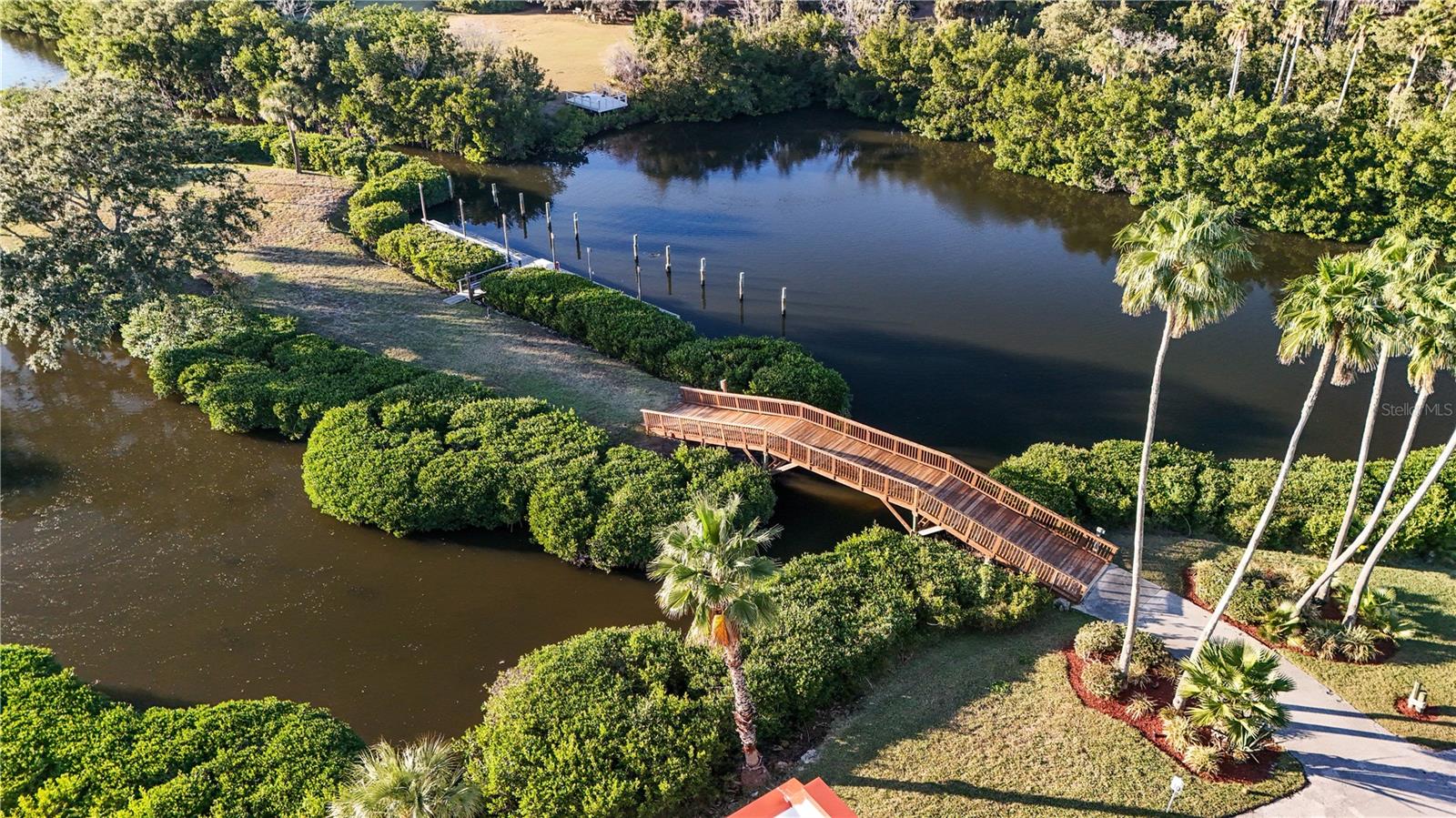 Image 26 of 54 For 504 Florida Avenue 221