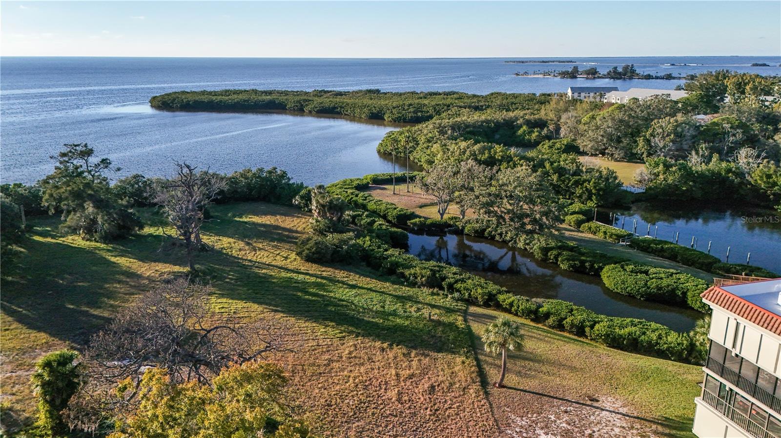 Image 28 of 54 For 504 Florida Avenue 221