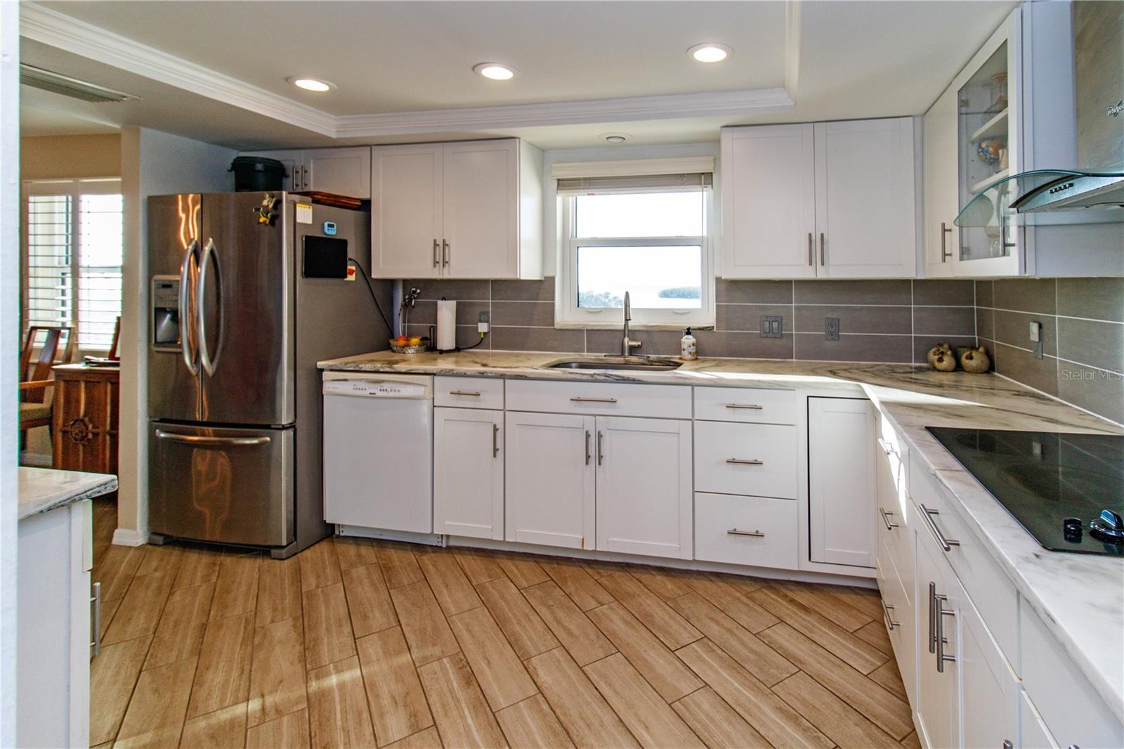 Image 4 of 54 For 504 Florida Avenue 221