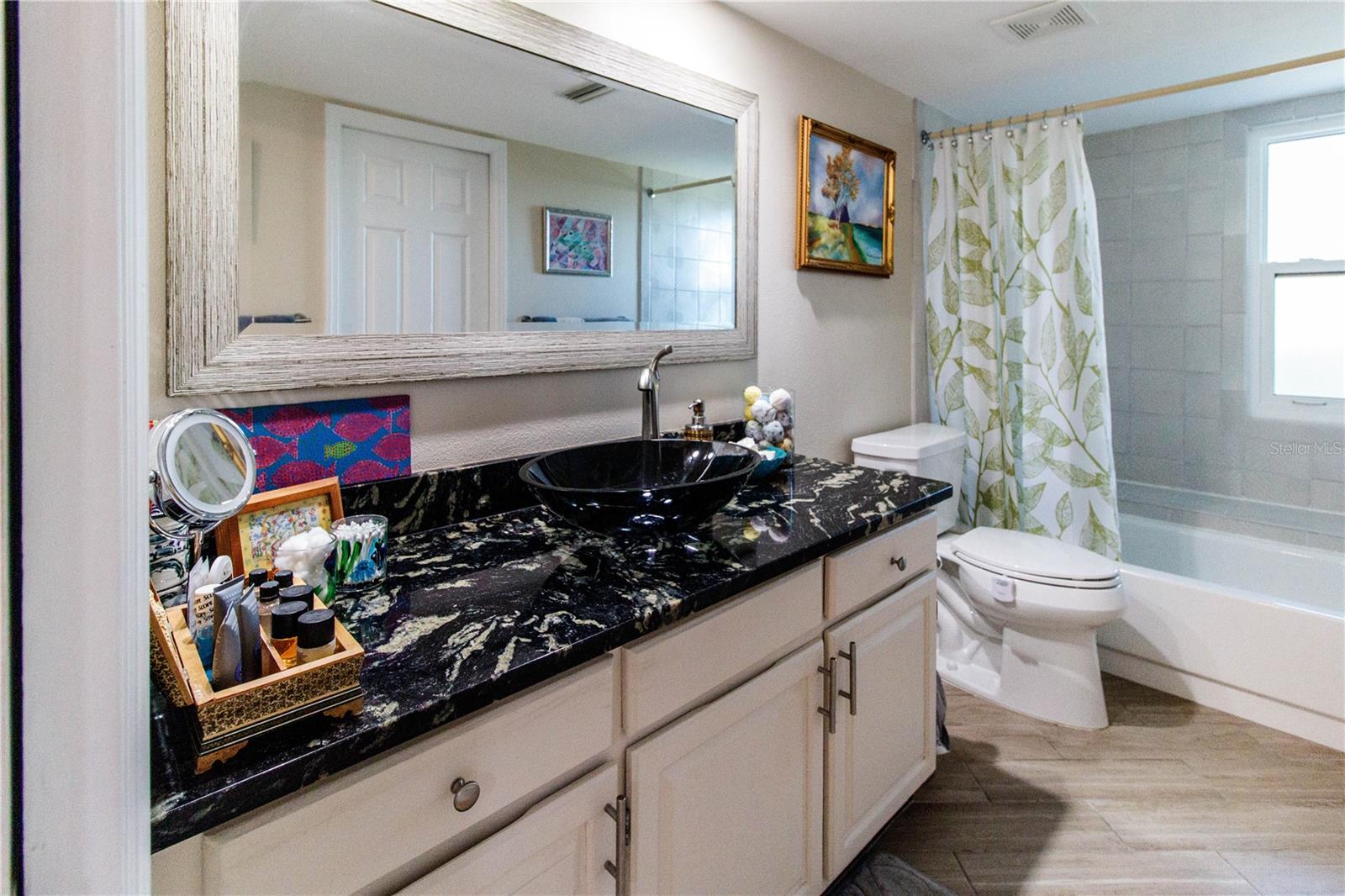 Image 40 of 54 For 504 Florida Avenue 221