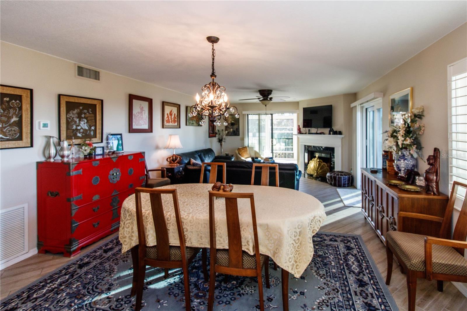 Image 9 of 54 For 504 Florida Avenue 221