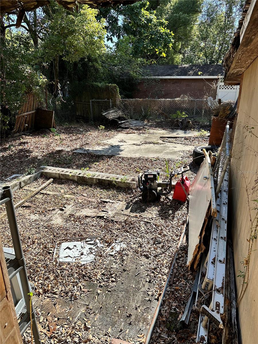 Image 13 of 25 For 3301 24th Avenue