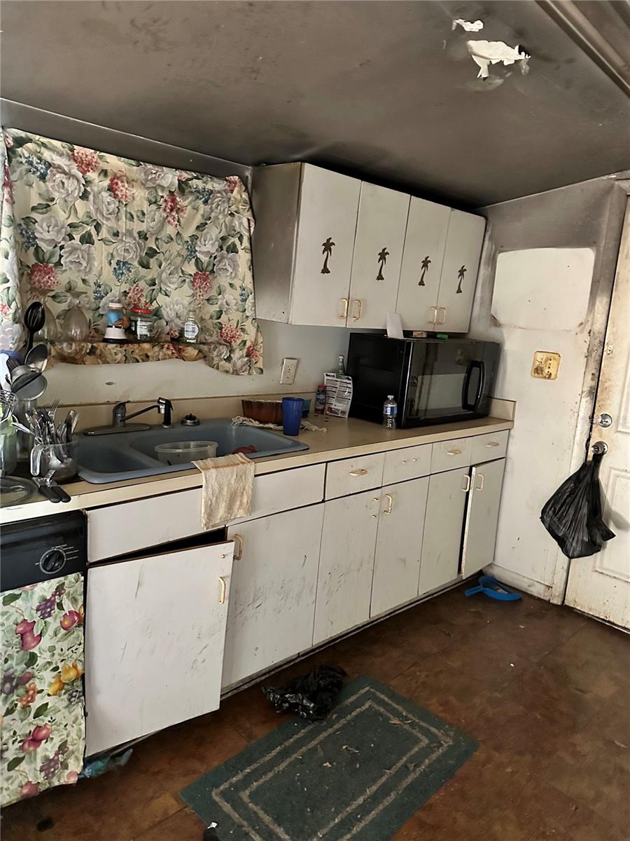 Image 16 of 25 For 3301 24th Avenue