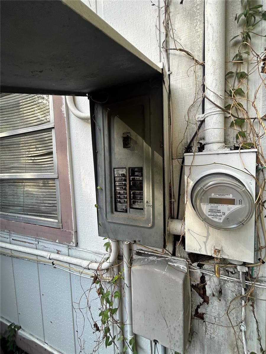 Image 3 of 25 For 3301 24th Avenue