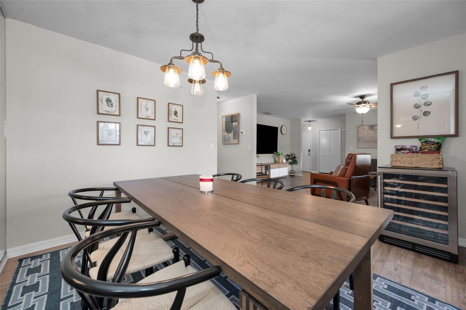 Image 12 of 28 For 208 Caryl Way