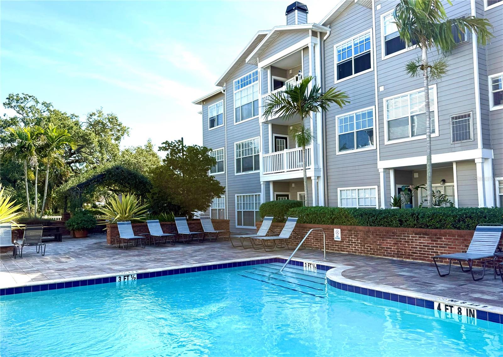 Image 20 of 30 For 800 Dakota Avenue 332