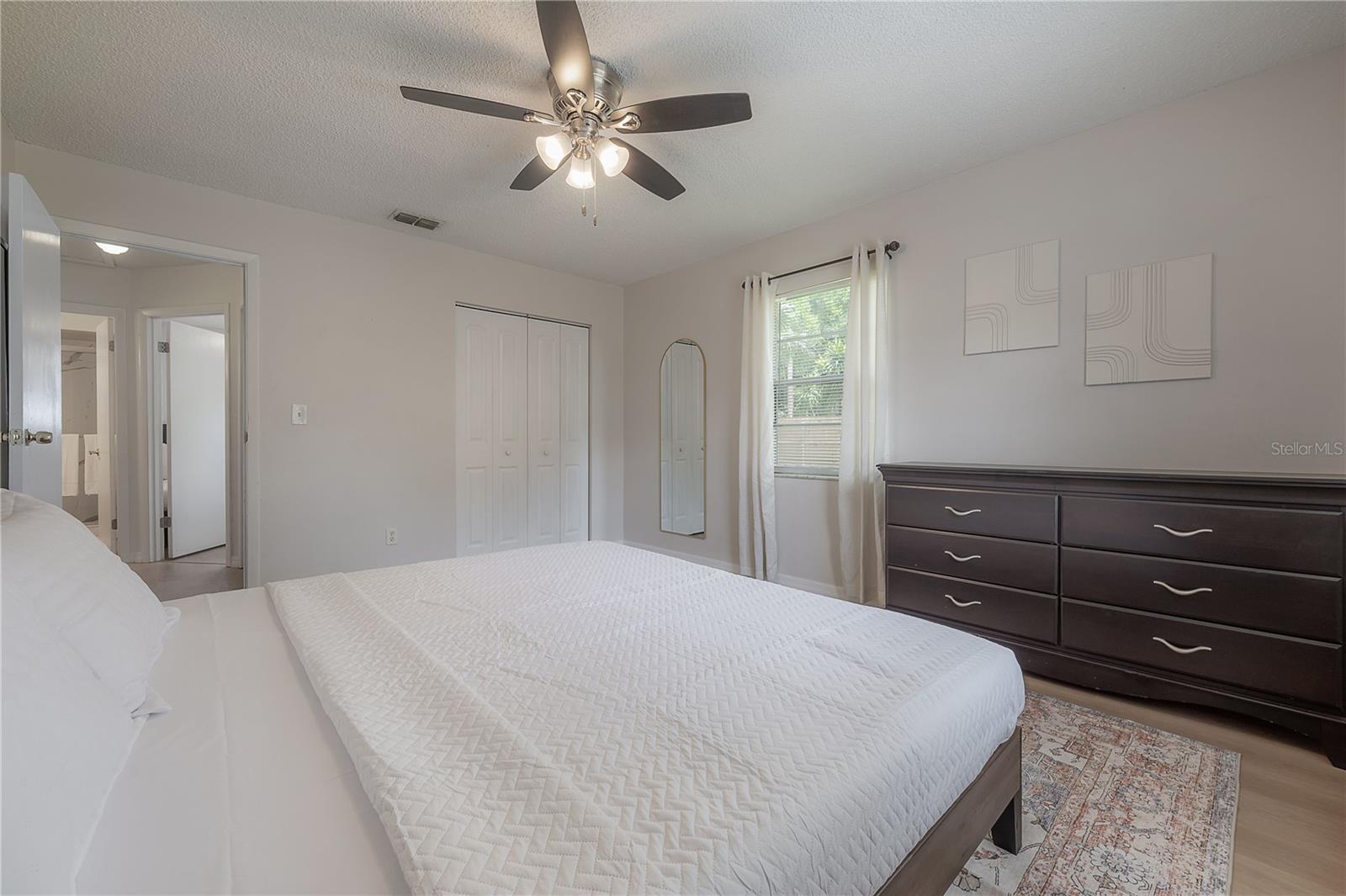 Image 17 of 25 For 6908 Macdill Avenue B