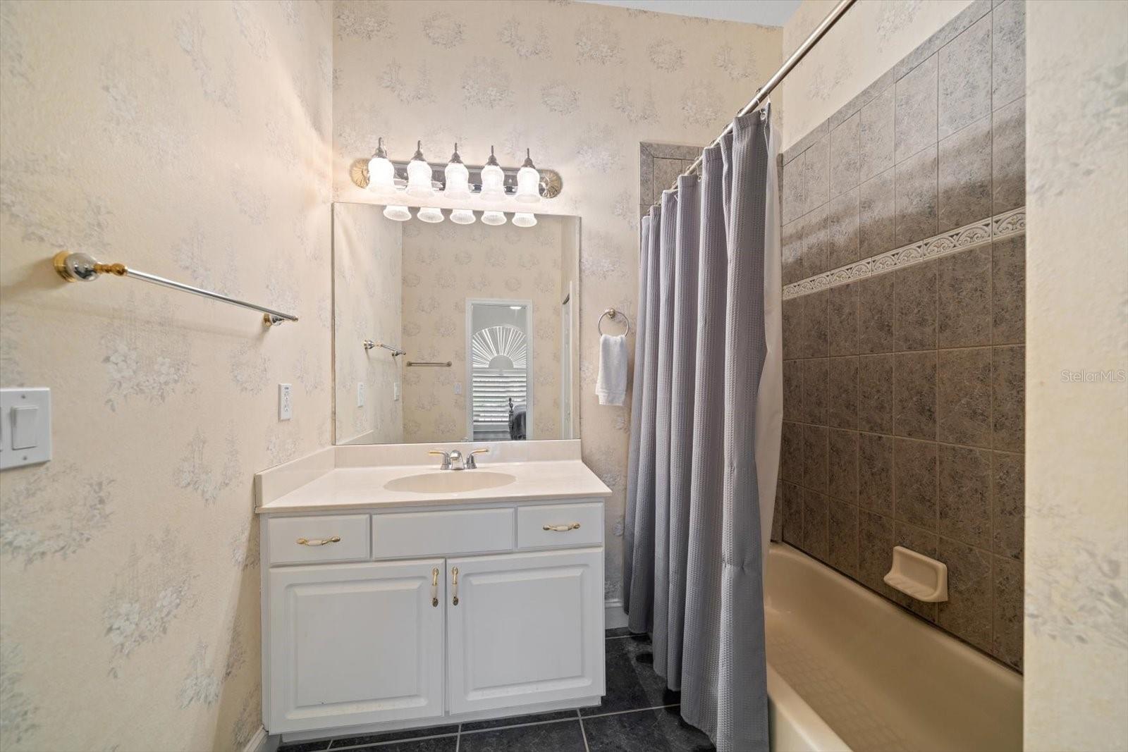 Image 28 of 49 For 5243 Foxhunt Drive