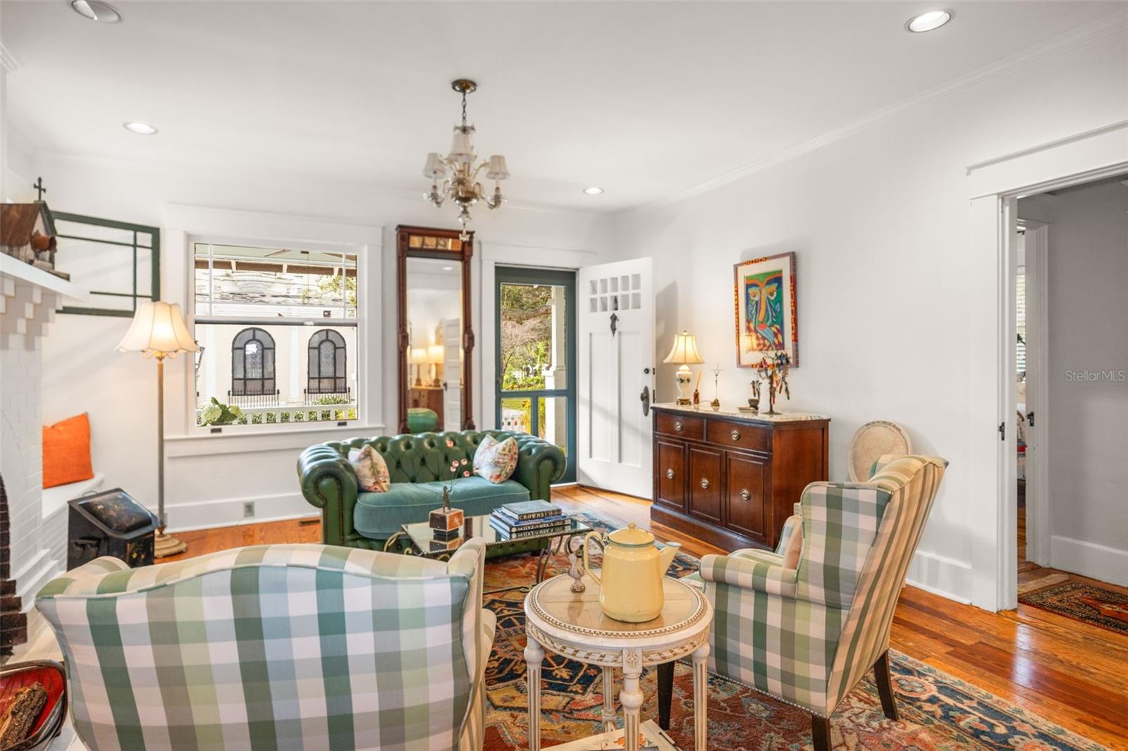 Listing photo id 5 for 458 Scotland Street