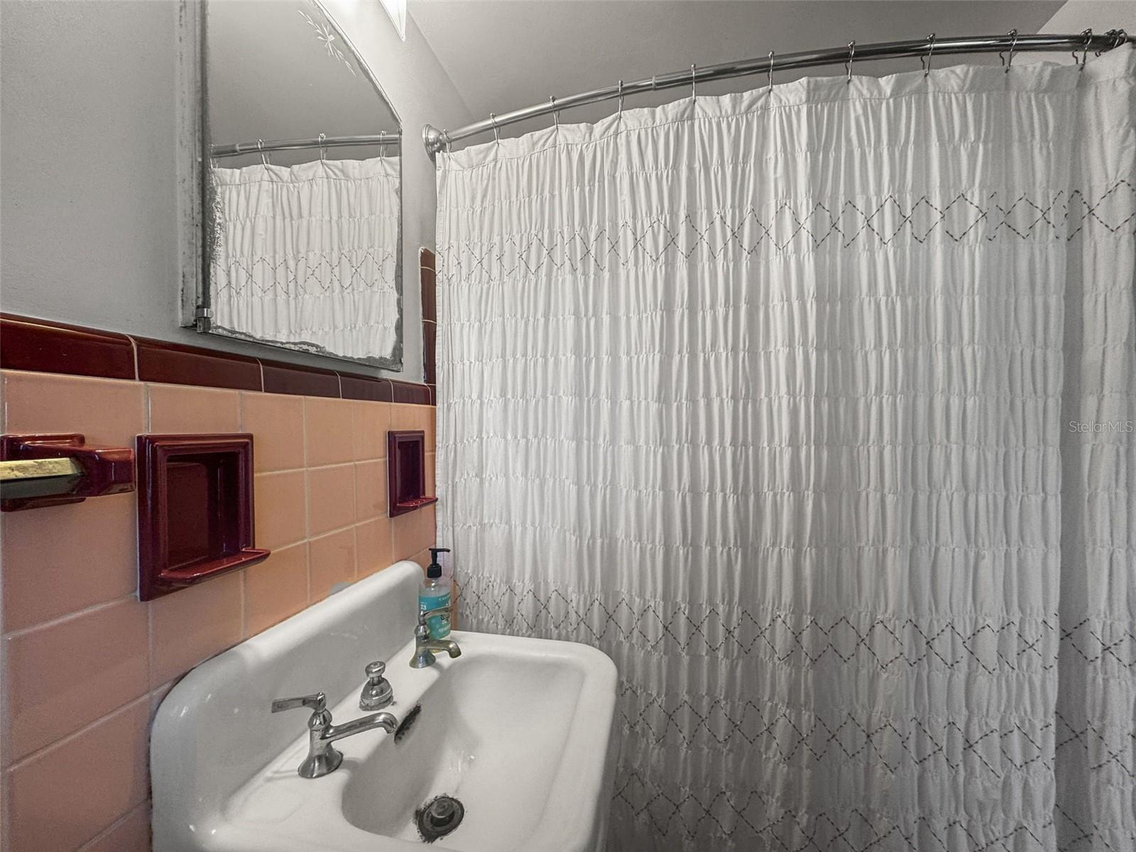 Image 36 of 93 For 458 Scotland Street