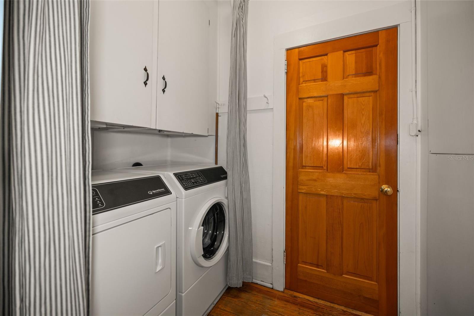 Image 43 of 93 For 458 Scotland Street