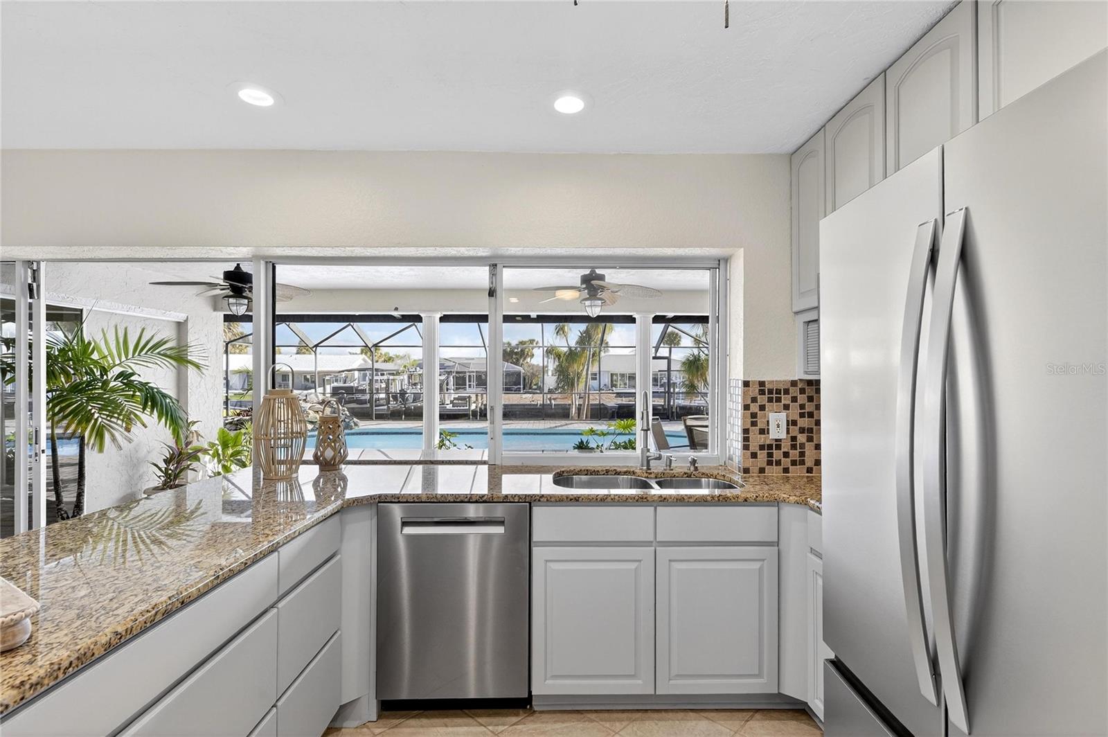 Image 19 of 75 For 6307 Cottonwood Lane