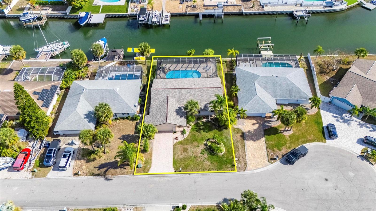 Image 3 of 75 For 6307 Cottonwood Lane