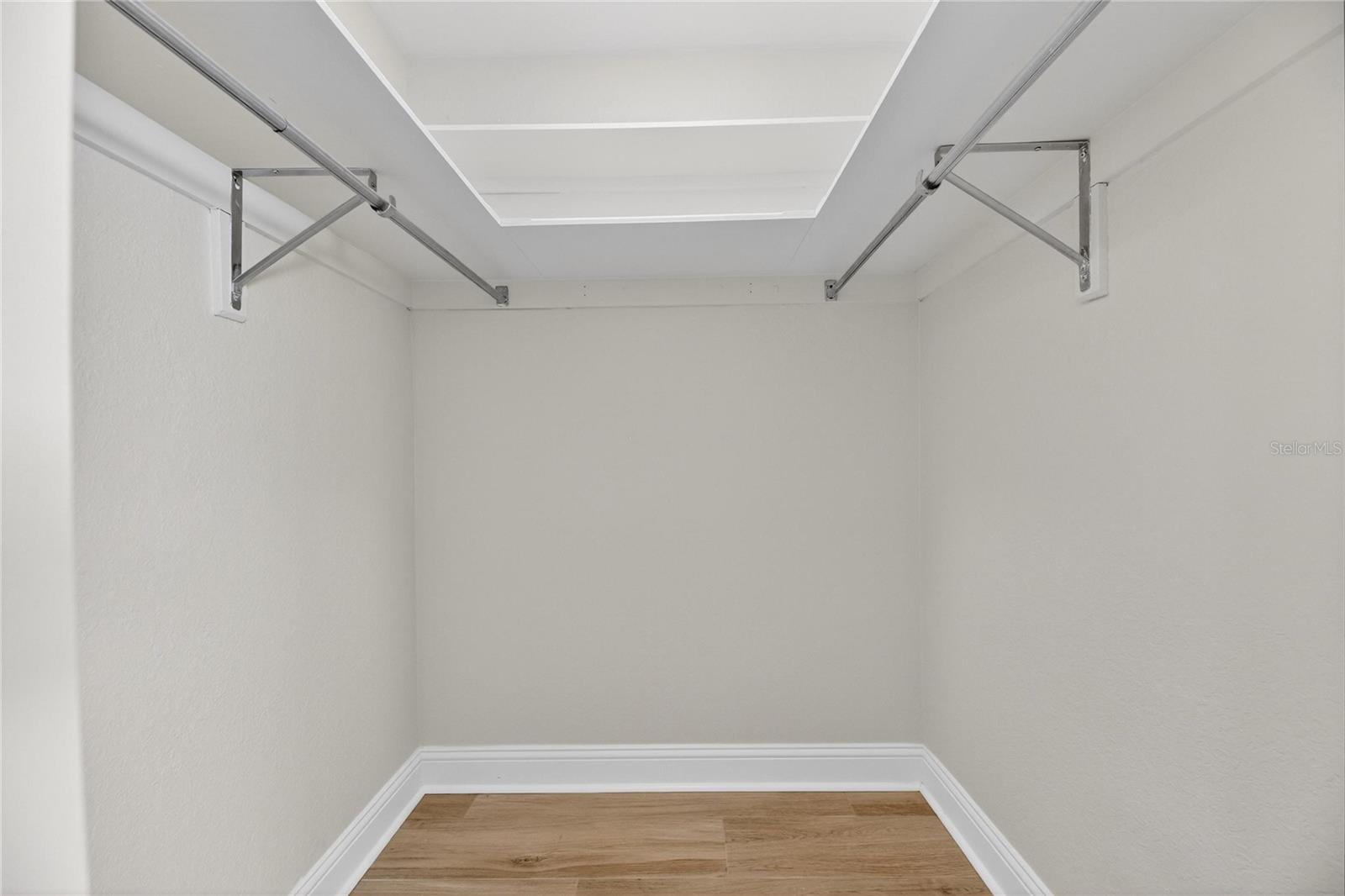 Image 30 of 75 For 6307 Cottonwood Lane