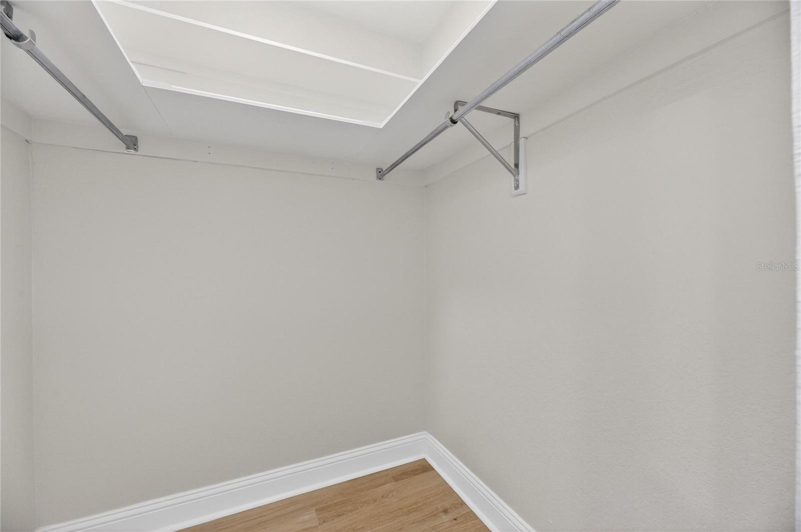 Image 31 of 75 For 6307 Cottonwood Lane