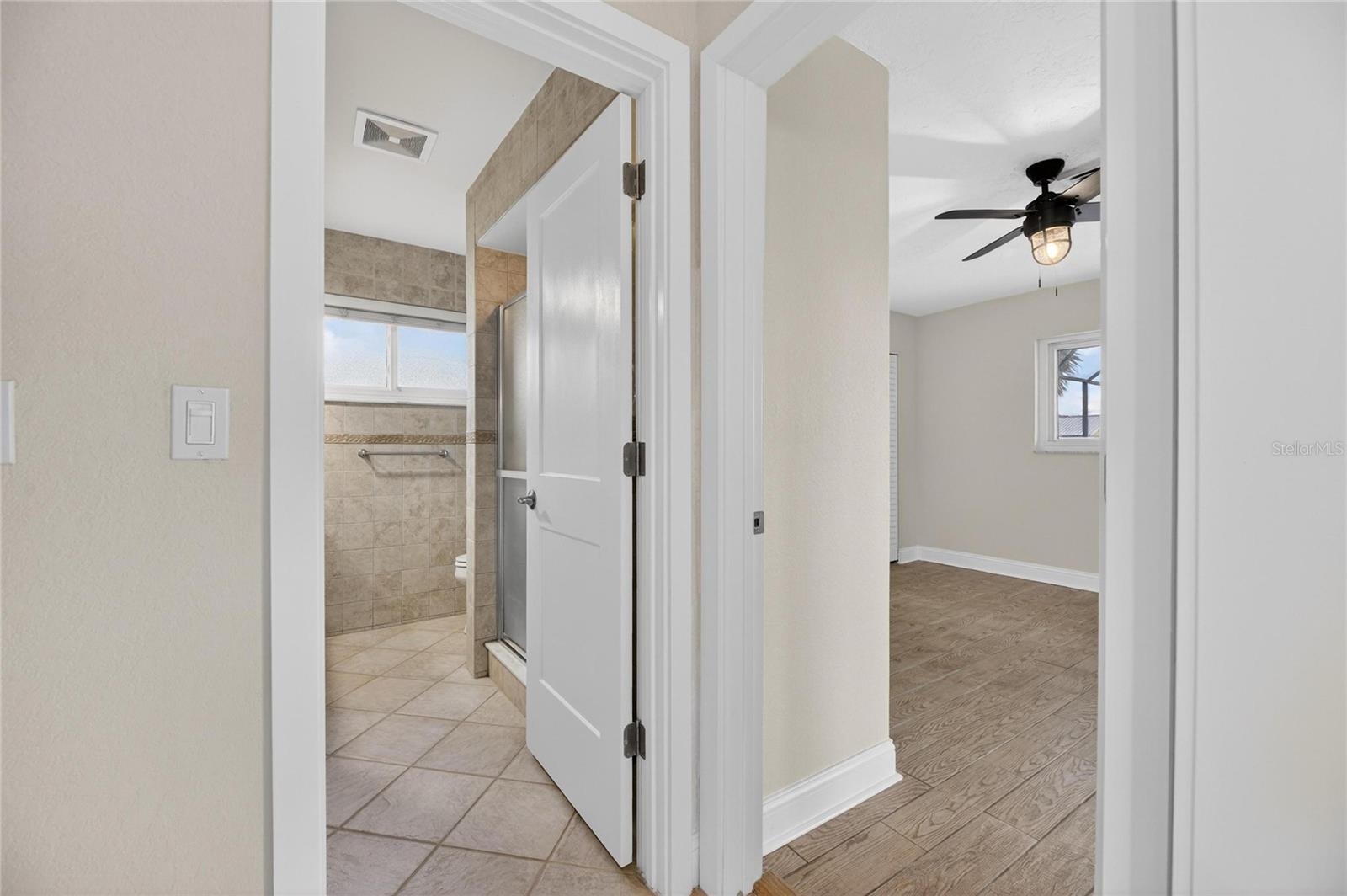 Image 35 of 75 For 6307 Cottonwood Lane