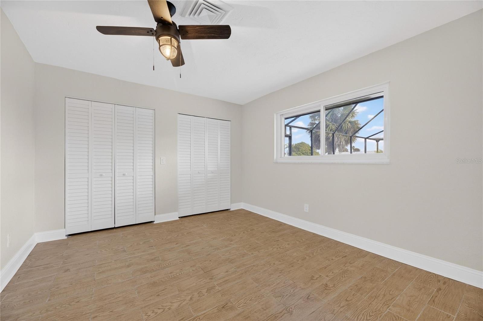 Image 36 of 75 For 6307 Cottonwood Lane