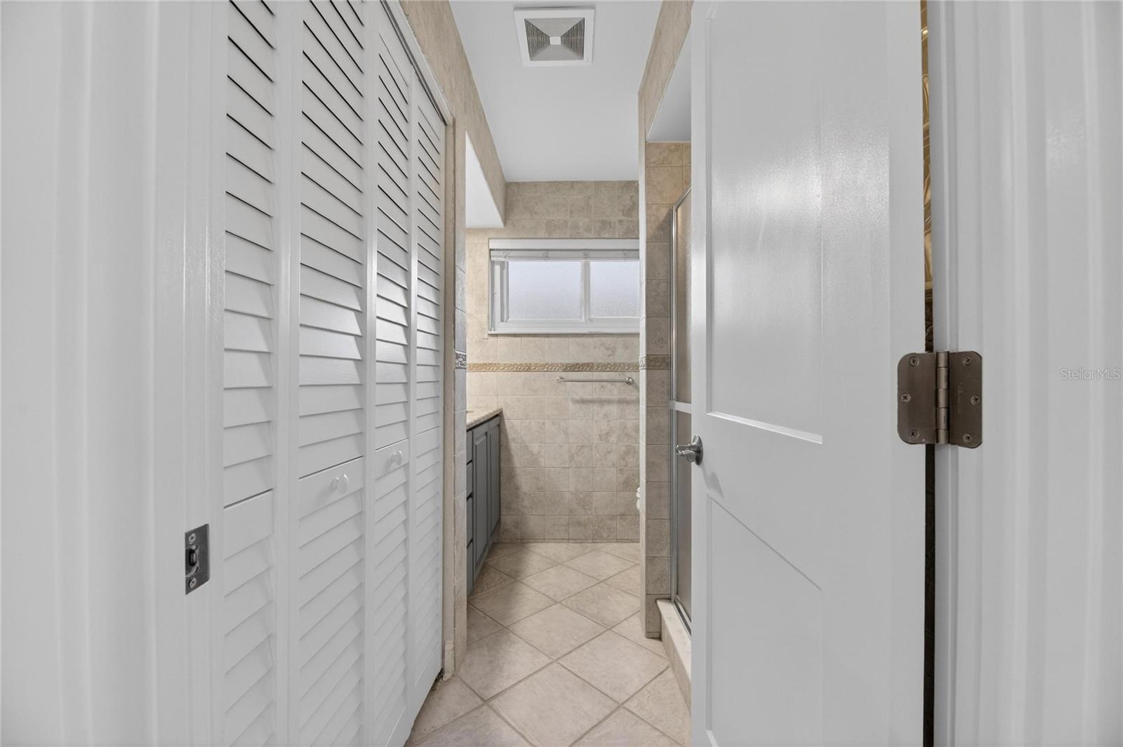 Image 38 of 75 For 6307 Cottonwood Lane